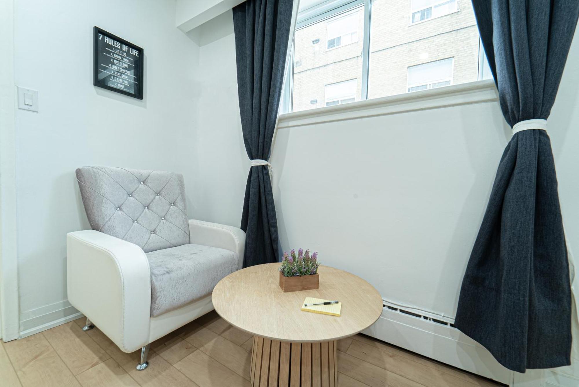 Quiet & Comfortable Double Private Room, Free Parking Toronto Exterior photo