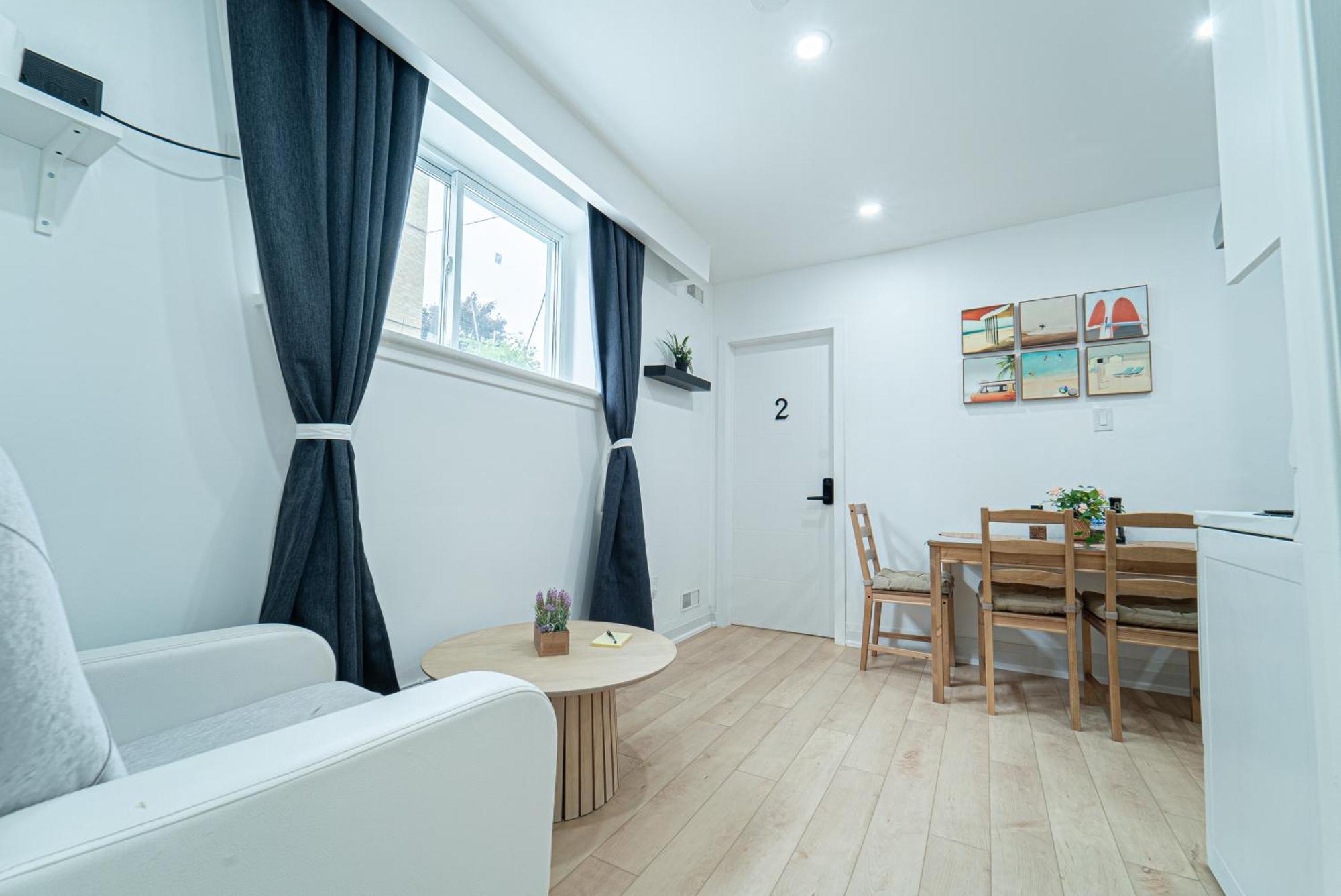Quiet & Comfortable Double Private Room, Free Parking Toronto Exterior photo