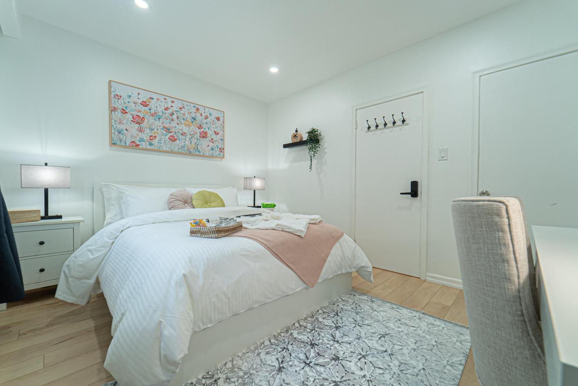 Quiet & Comfortable Double Private Room, Free Parking Toronto Exterior photo