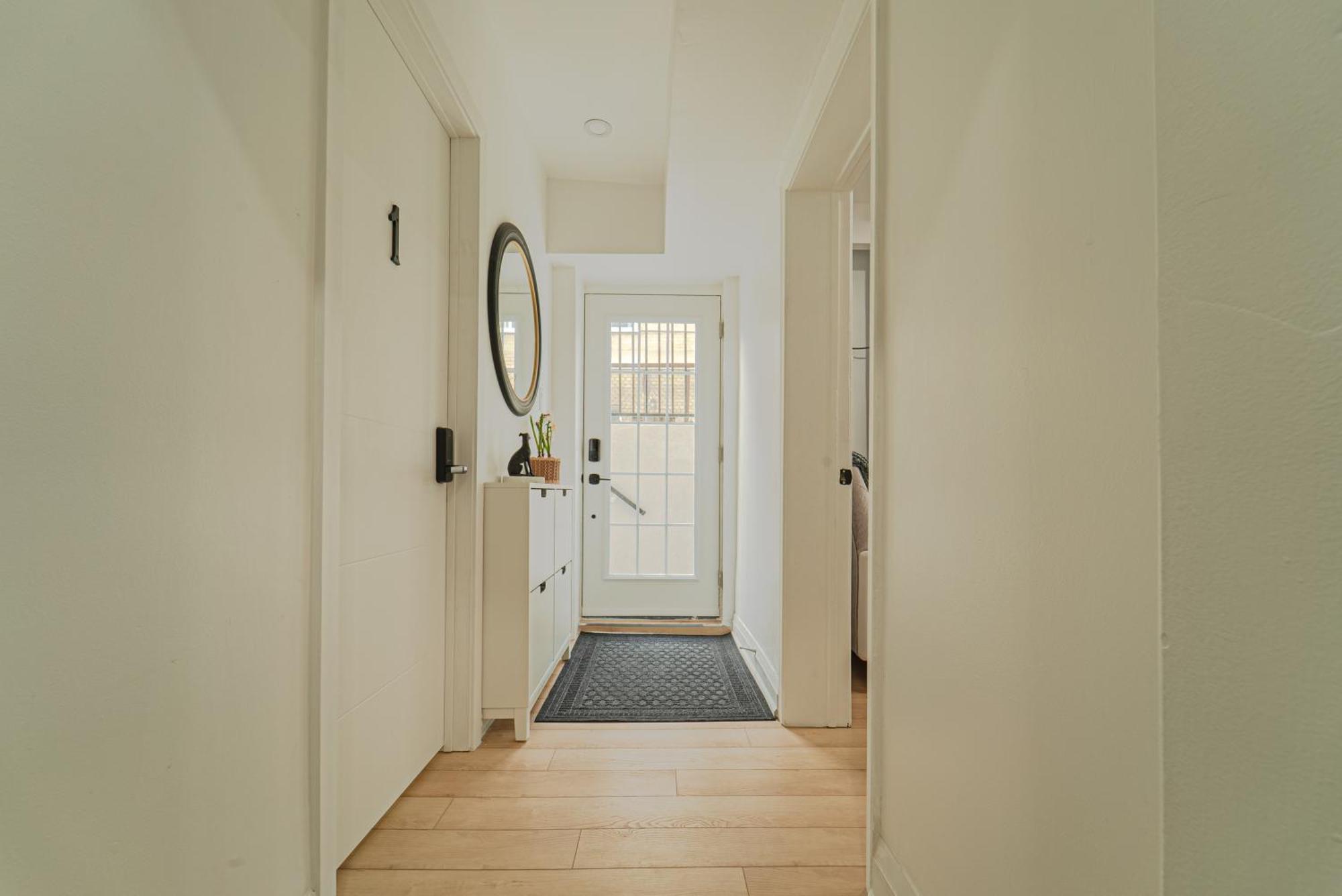 Quiet & Comfortable Double Private Room, Free Parking Toronto Exterior photo