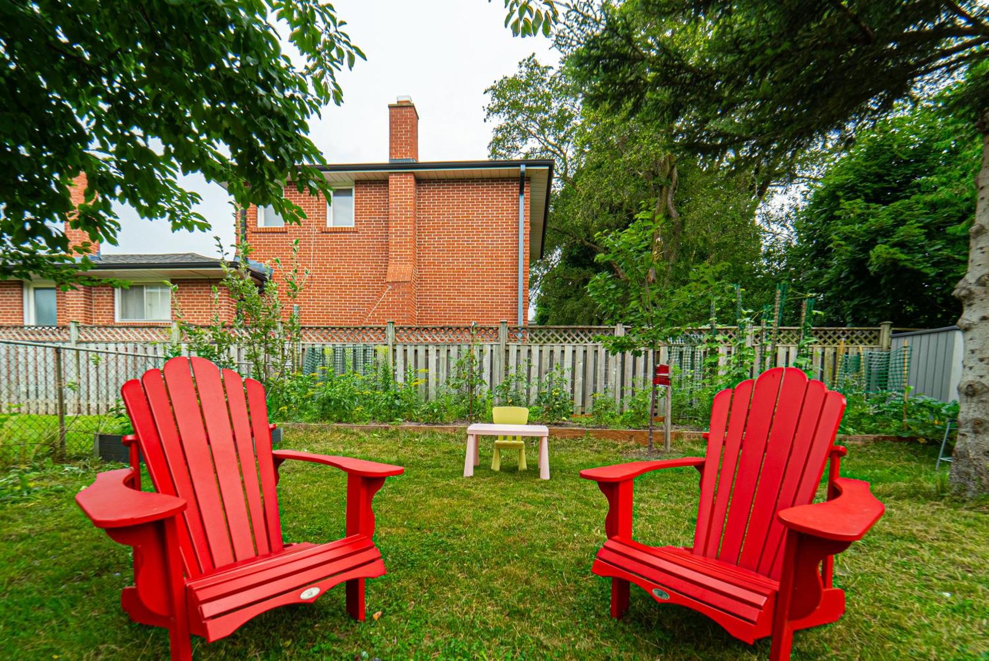 Quiet & Comfortable Double Private Room, Free Parking Toronto Exterior photo