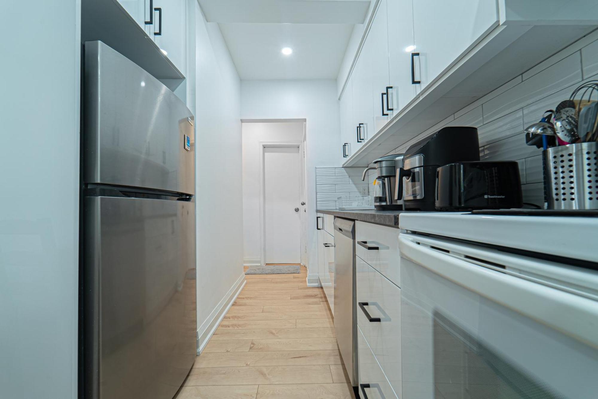 Quiet & Comfortable Double Private Room, Free Parking Toronto Exterior photo